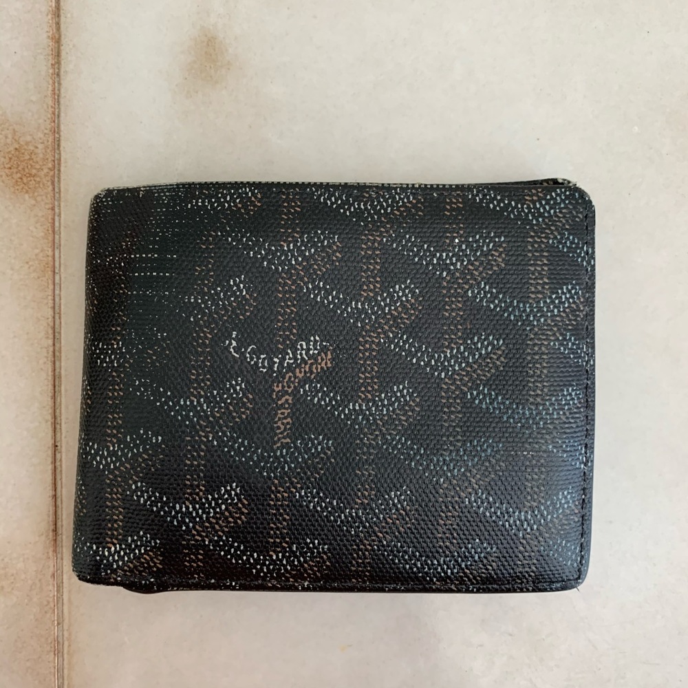 GOYARD MENS WALLET! ***DECENT CONDITION***